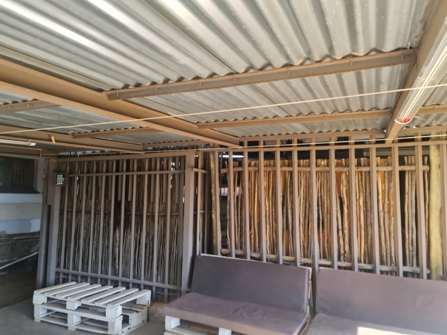 3 Bedroom Property for Sale in Oos Einde North West